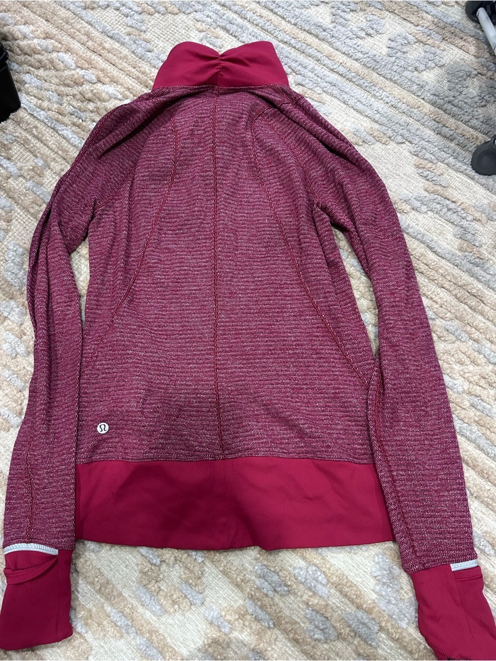LULULEMON - Runderful 1/2 Zip - Picture 7 of 8